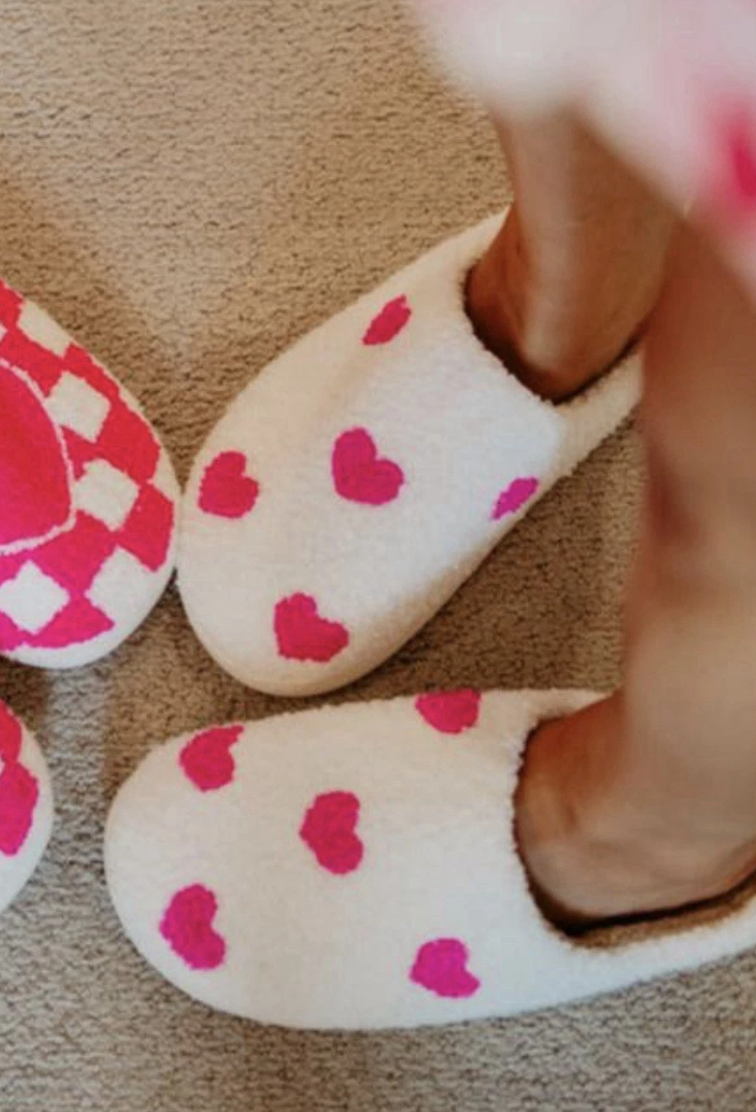 Soft Plush White And Pink Heart Slippers
