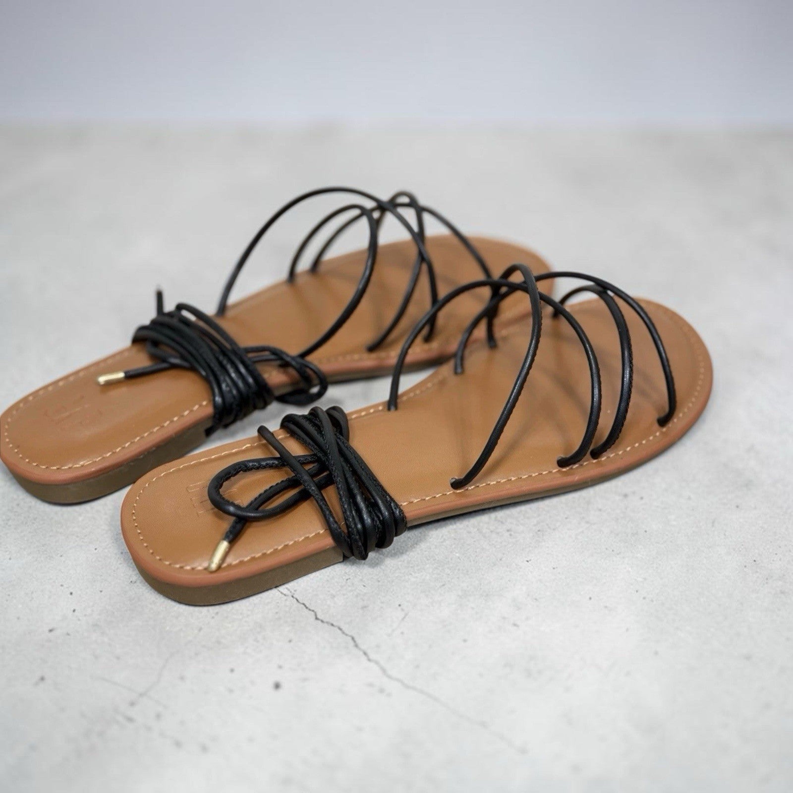 Gap-Women’s Ankle Wrap Sandals Black Size 7 - Sandals from LemonDrop•LimePop